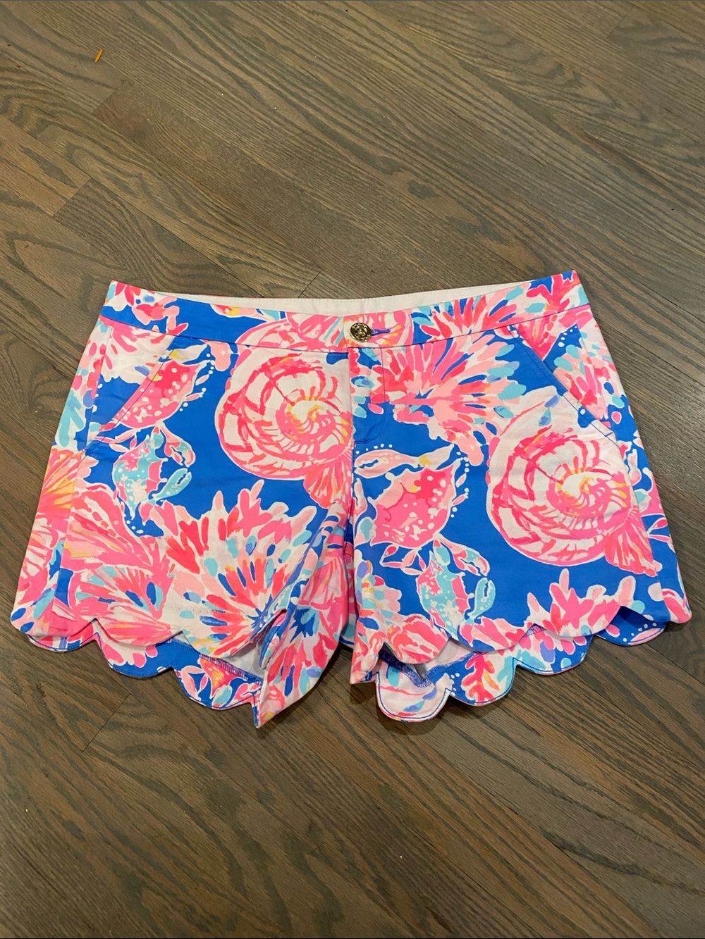 Lilly Pulitzer The buttercup stretch chino shorts size 8